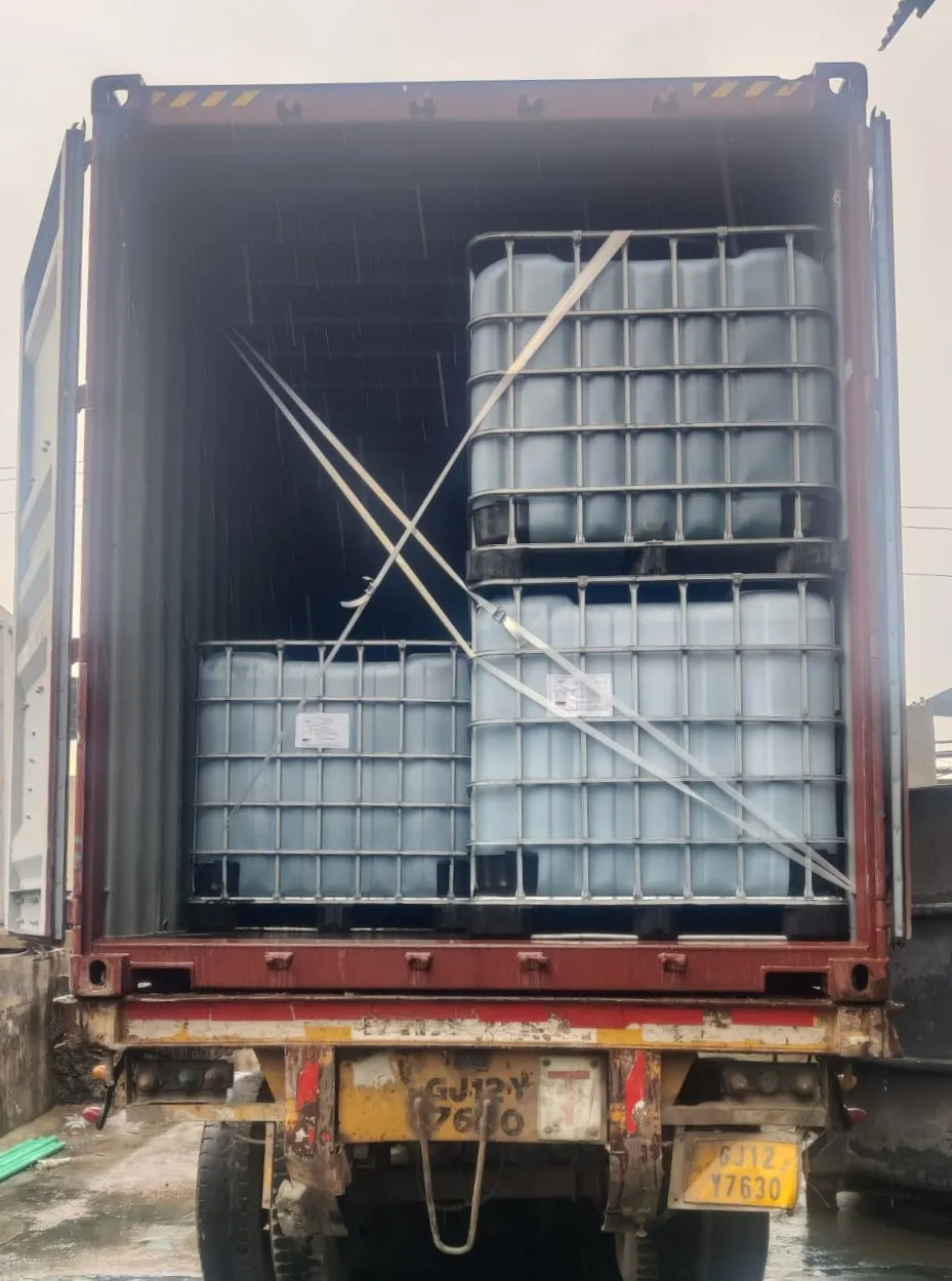 Liquid dye packing process